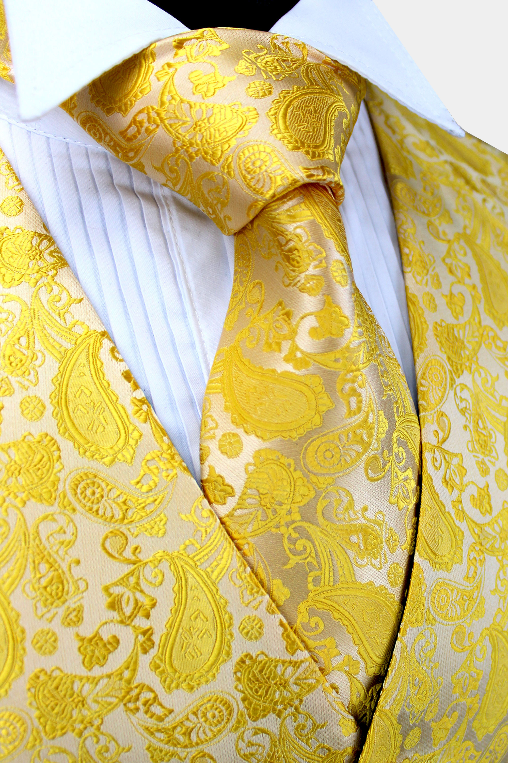 Gold 2025 paisley waistcoat