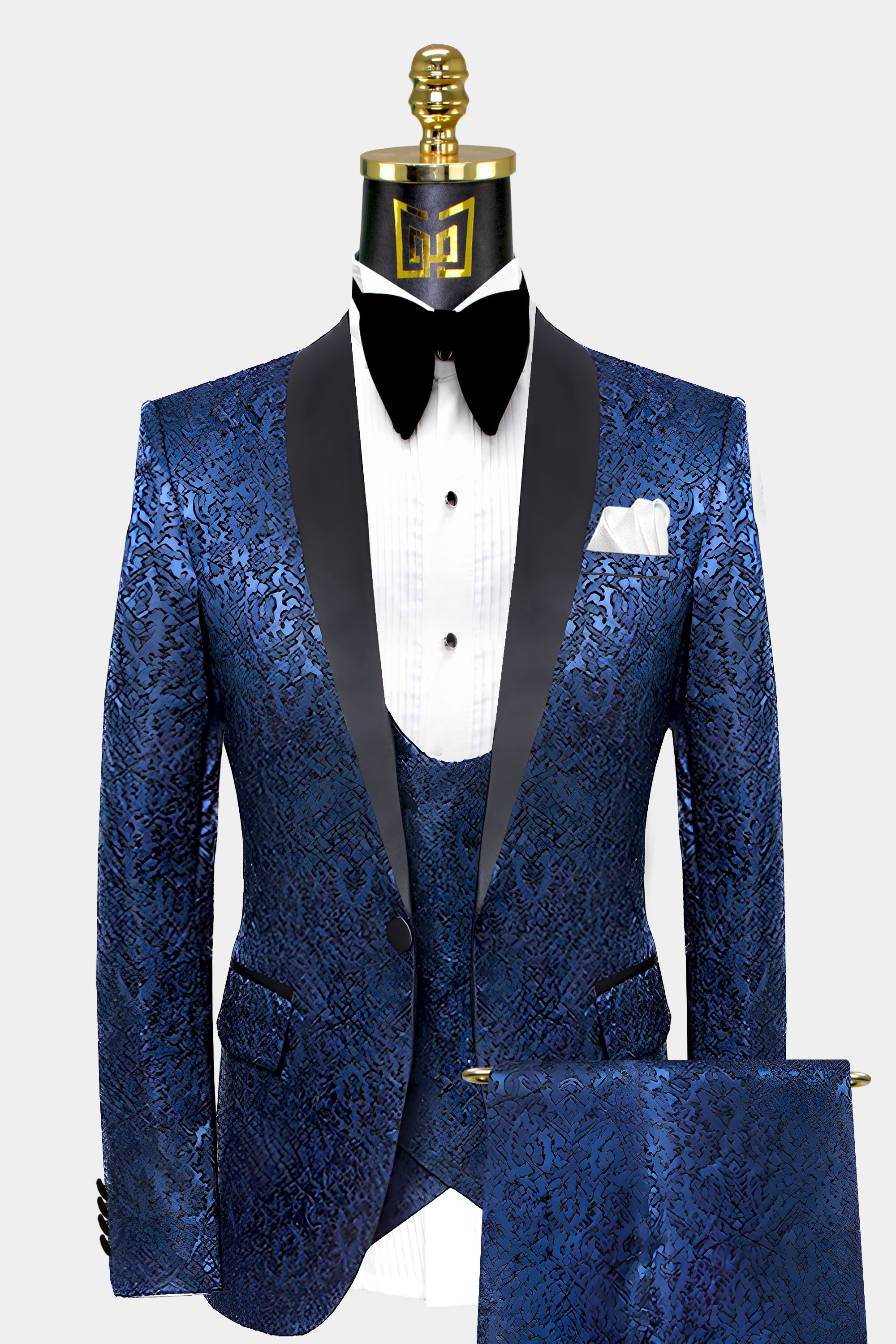 a fancy suit