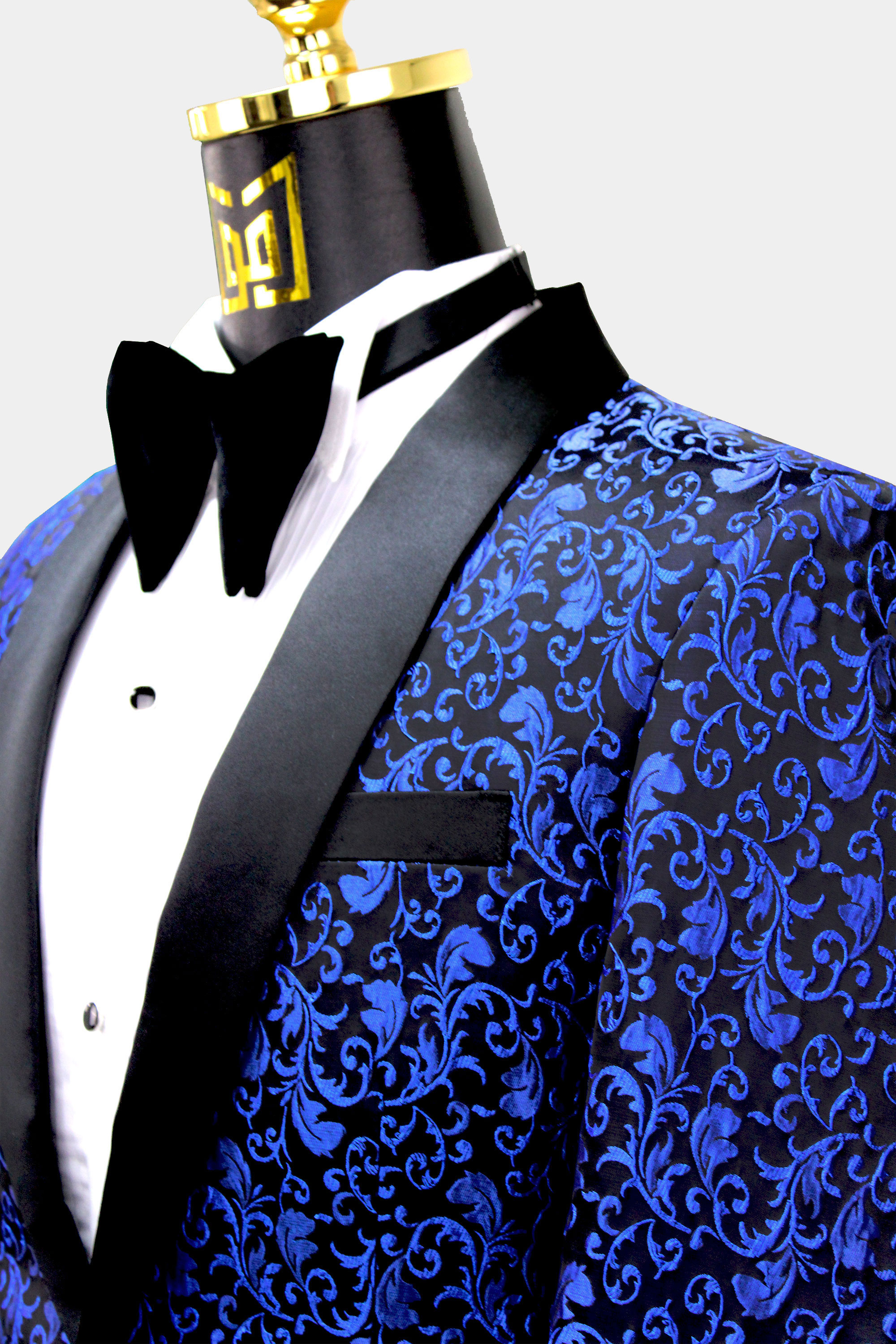 Blue paisley 2024 dinner jacket